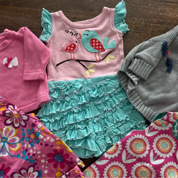 5/$40 Baby girl bundle size 3-6 m - Picture 3 of 10